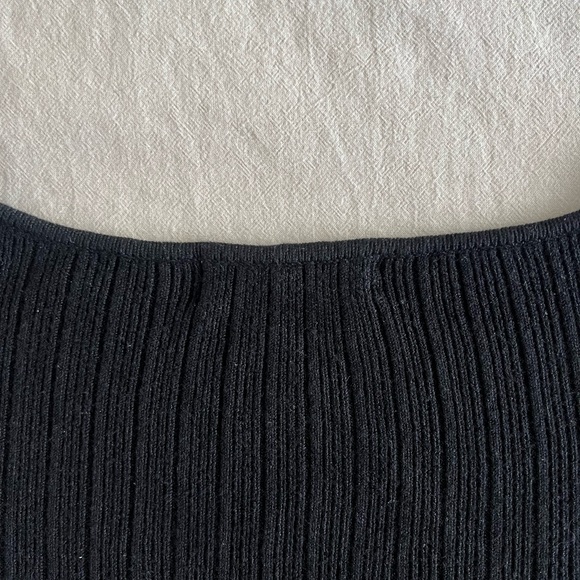 Urban Outfitters Square Neck Knit Top with button detail in black (size M) - Picture 4 of 7